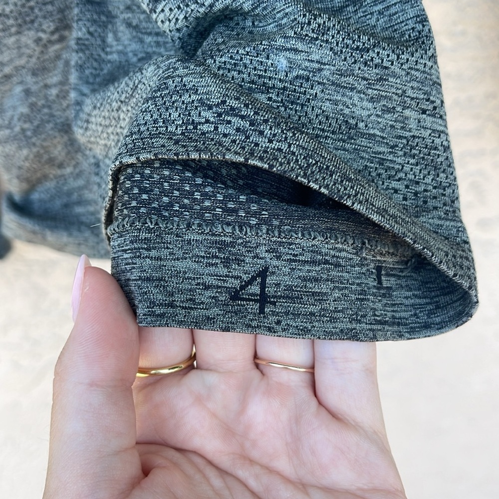 Lululemon Army Green Swiftly Tech Long Sleeve - image 5